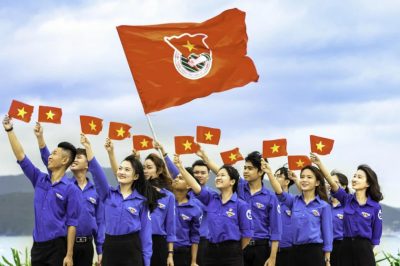 Trắc nghiệm KTPL 11 Bài 16:  Quyền và nghĩa vụ cơ bản của công dân về bảo vệ Tổ quốc